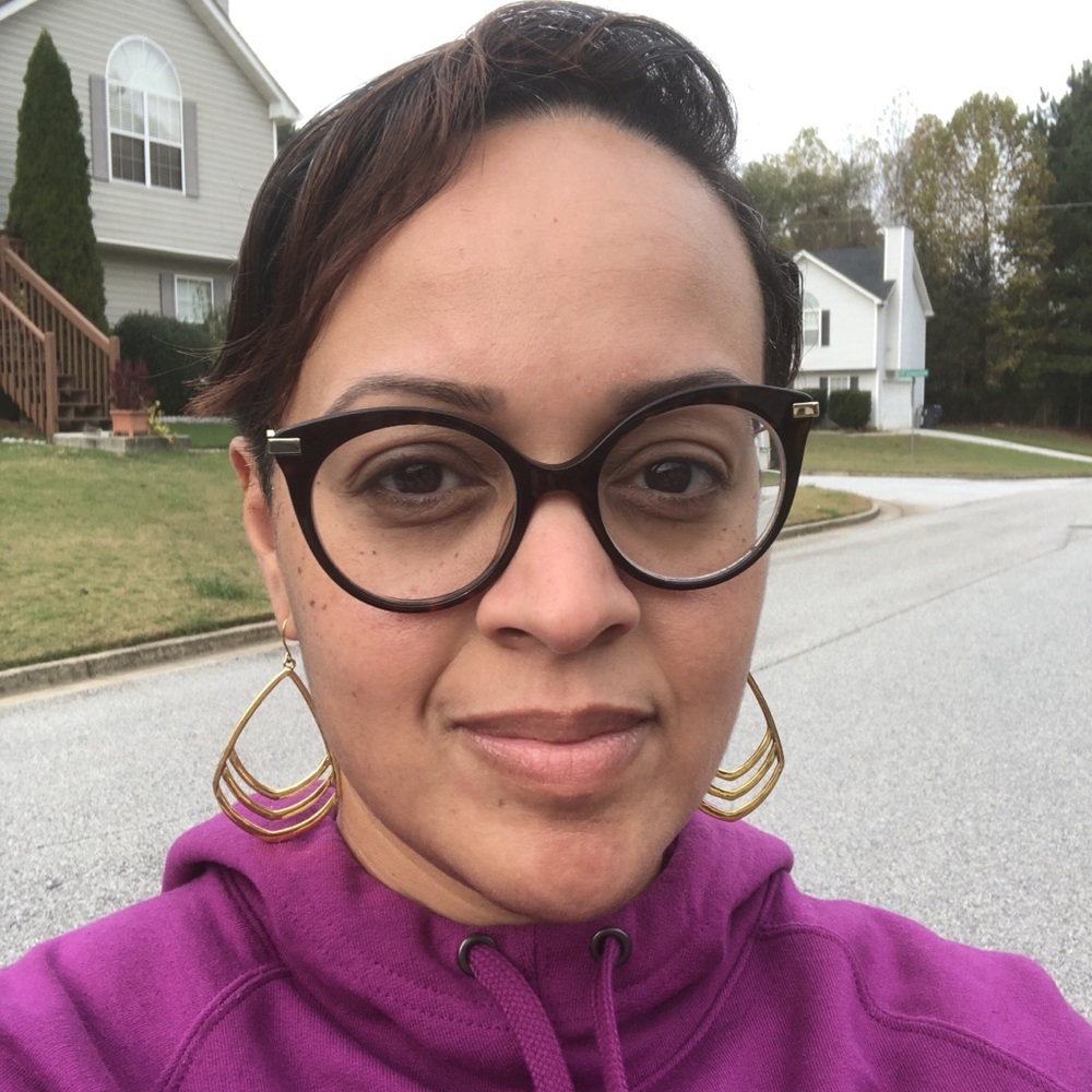 Meet your Posher, Veronica